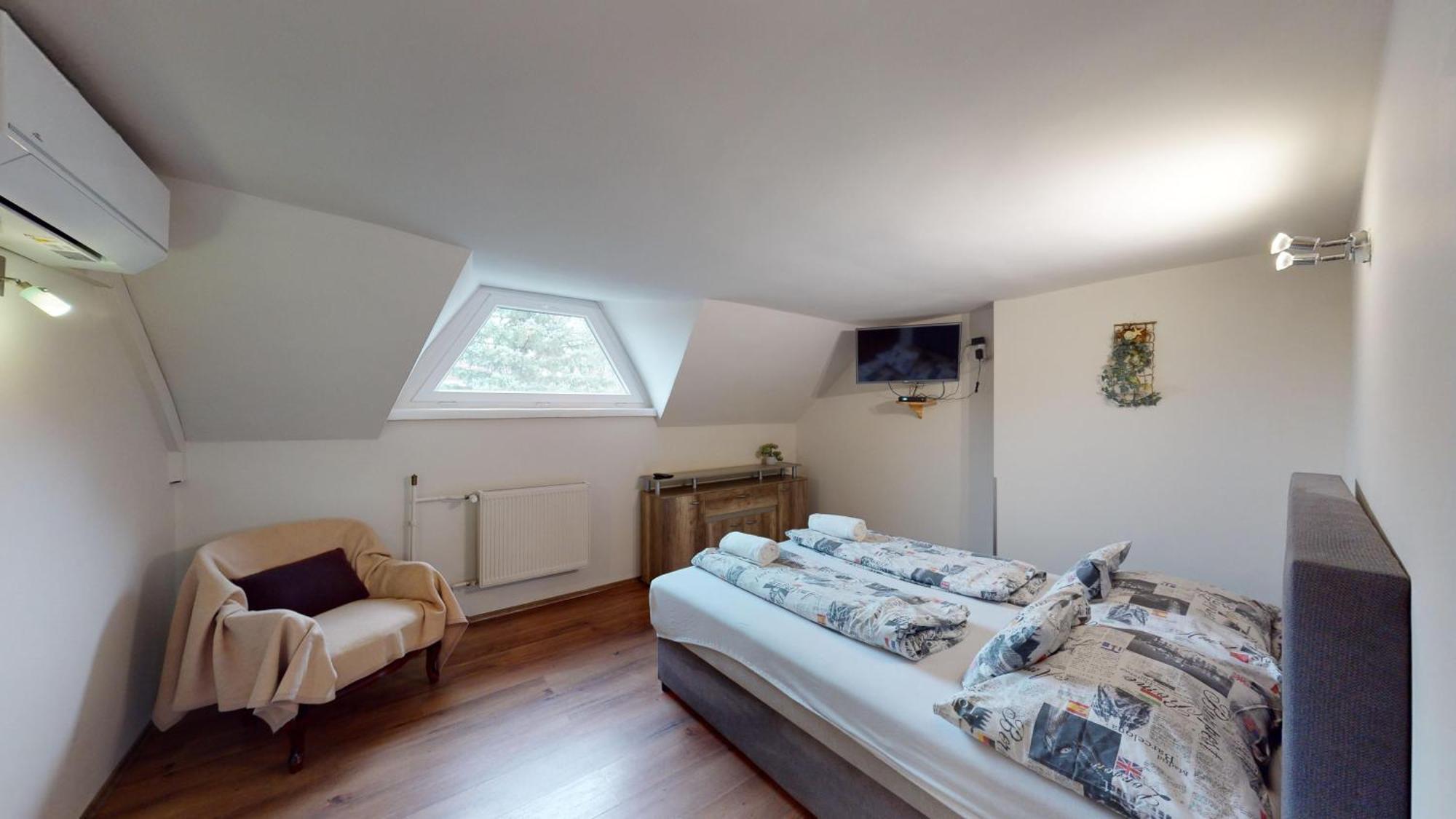 Herczeg Apartment Мішкольц Екстер'єр фото