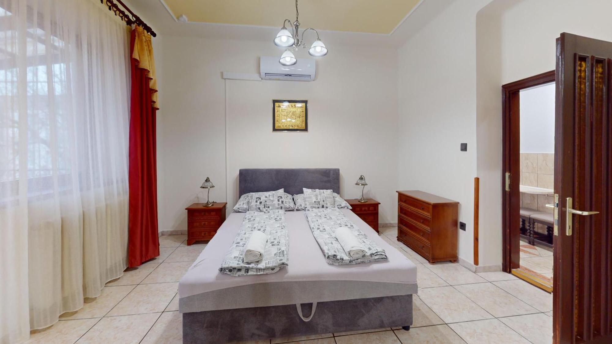 Herczeg Apartment Мішкольц Екстер'єр фото