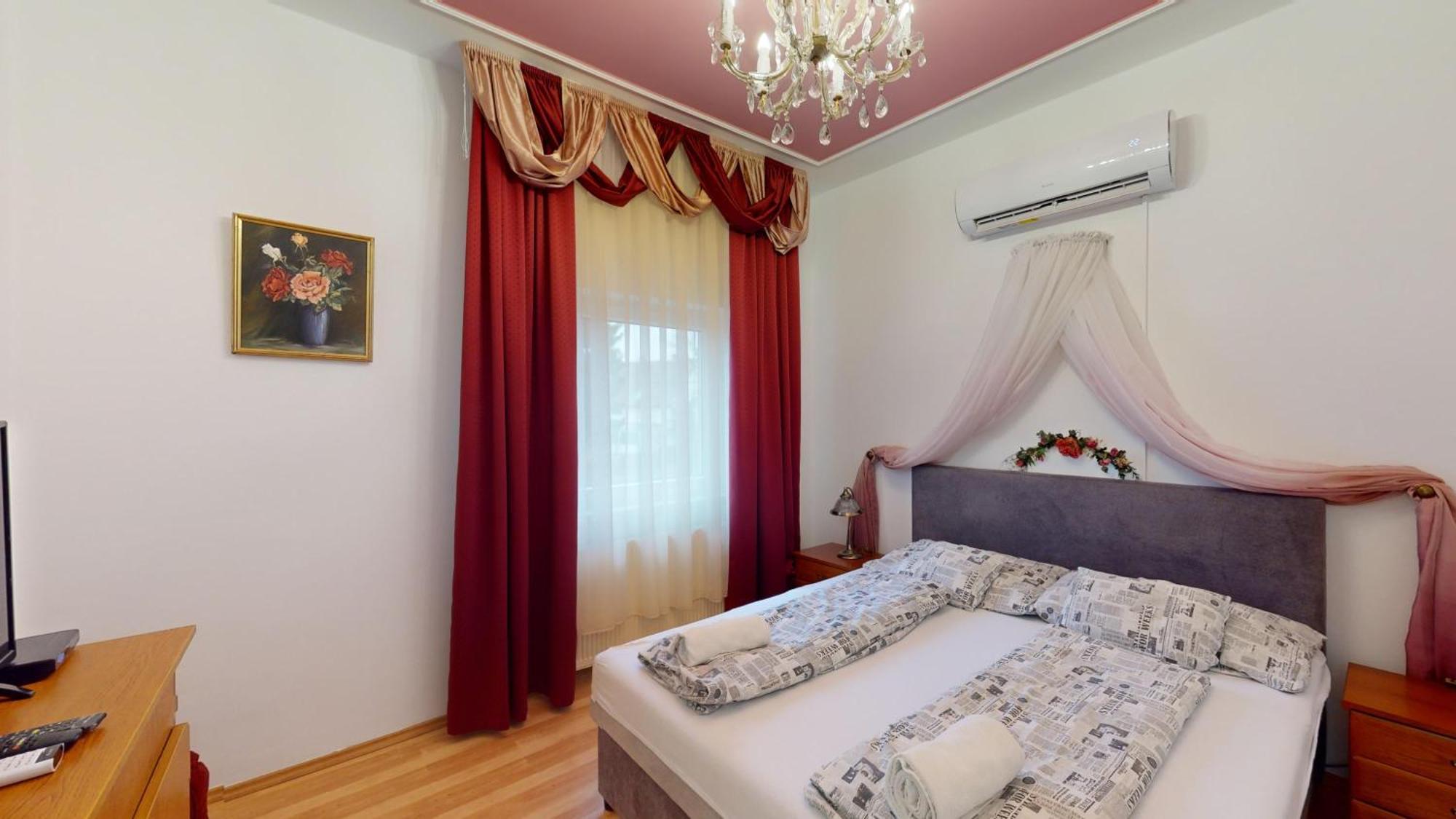 Herczeg Apartment Мішкольц Екстер'єр фото