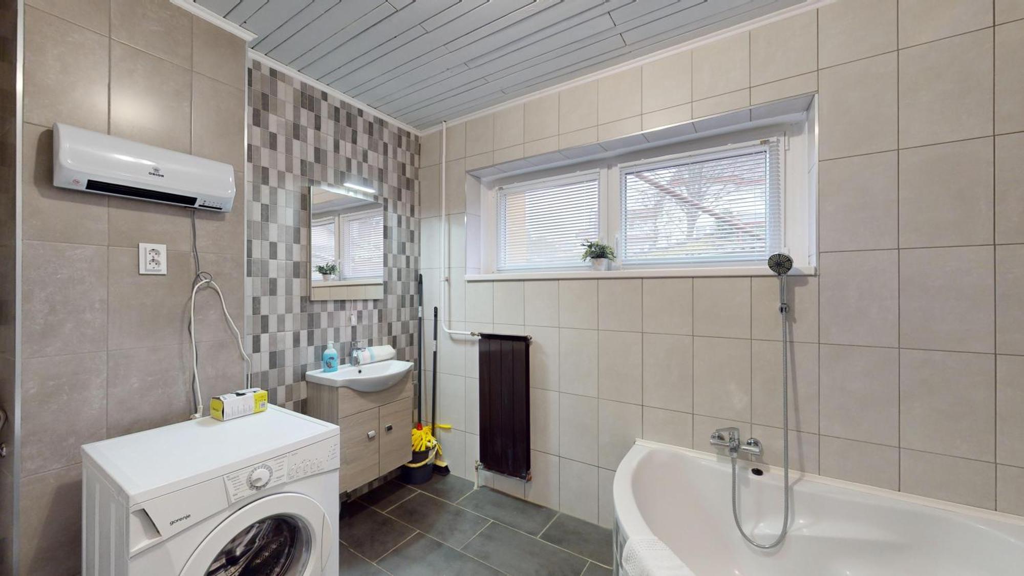 Herczeg Apartment Мішкольц Екстер'єр фото
